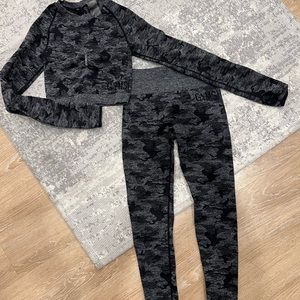 COPY - Gym shark camo set size S